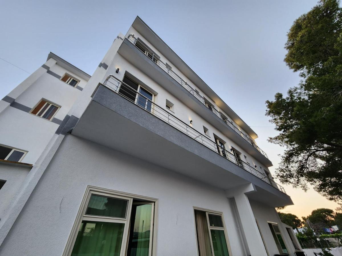 Sea Front Villa Vlorë Exteriér fotografie
